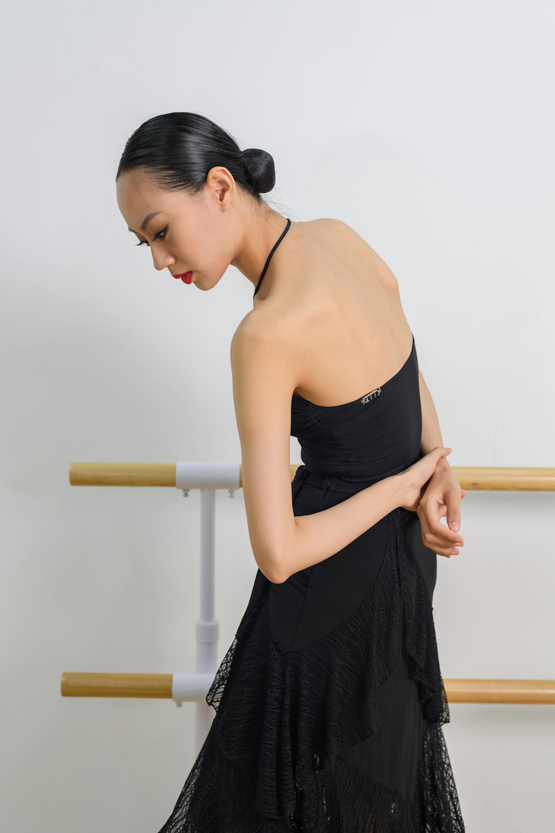 9 Effective Ways to Improve Your Posture and Reduce Back Pain