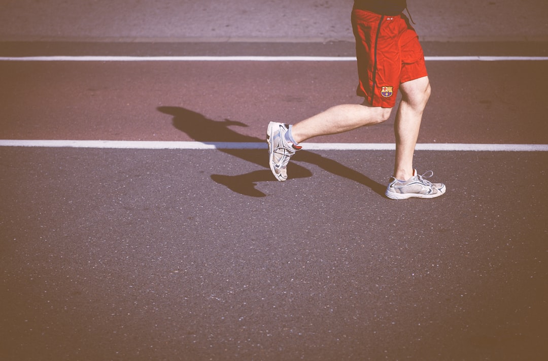 How to Improve Your Running Form Without Overthinking It