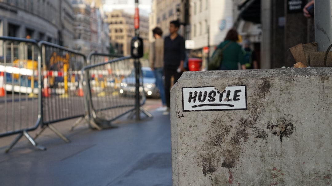7 Side Hustles That Can Generate Passive Income Without Quitting Your Job