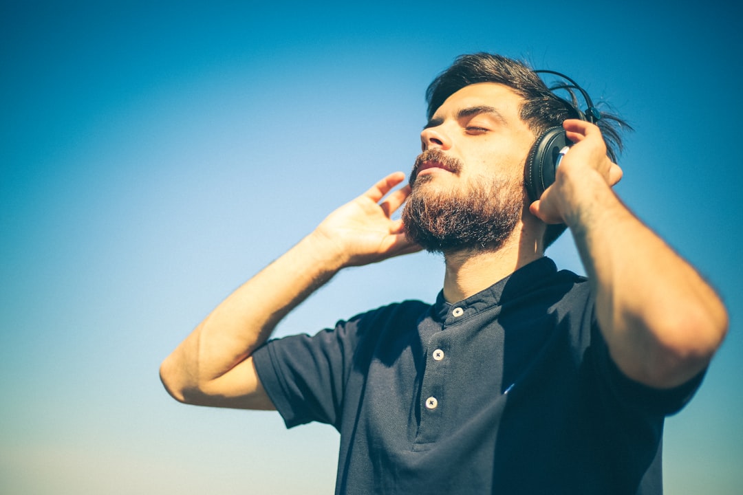 7 Ways to Discover New Music Without Relying on Algorithms