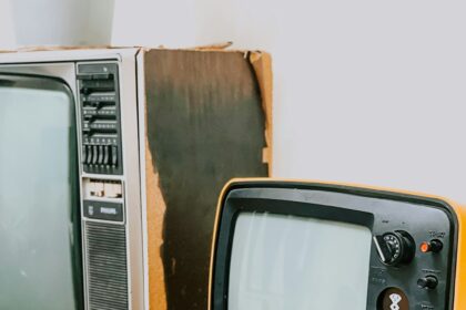 The Best Time-Saving Hacks for Binge-Watching Your Favorite TV Shows