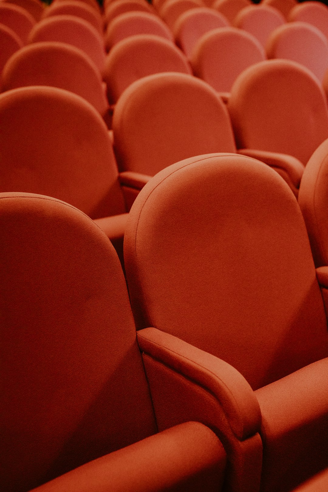 How to Find Hidden Gems at Film Festivals Without Feeling Overwhelmed