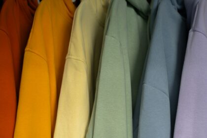 The Best Colors to Wear for a Confidence Boost in Any Situation