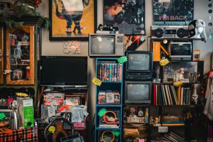 How to Build a Movie Collection Without Cluttering Your Space