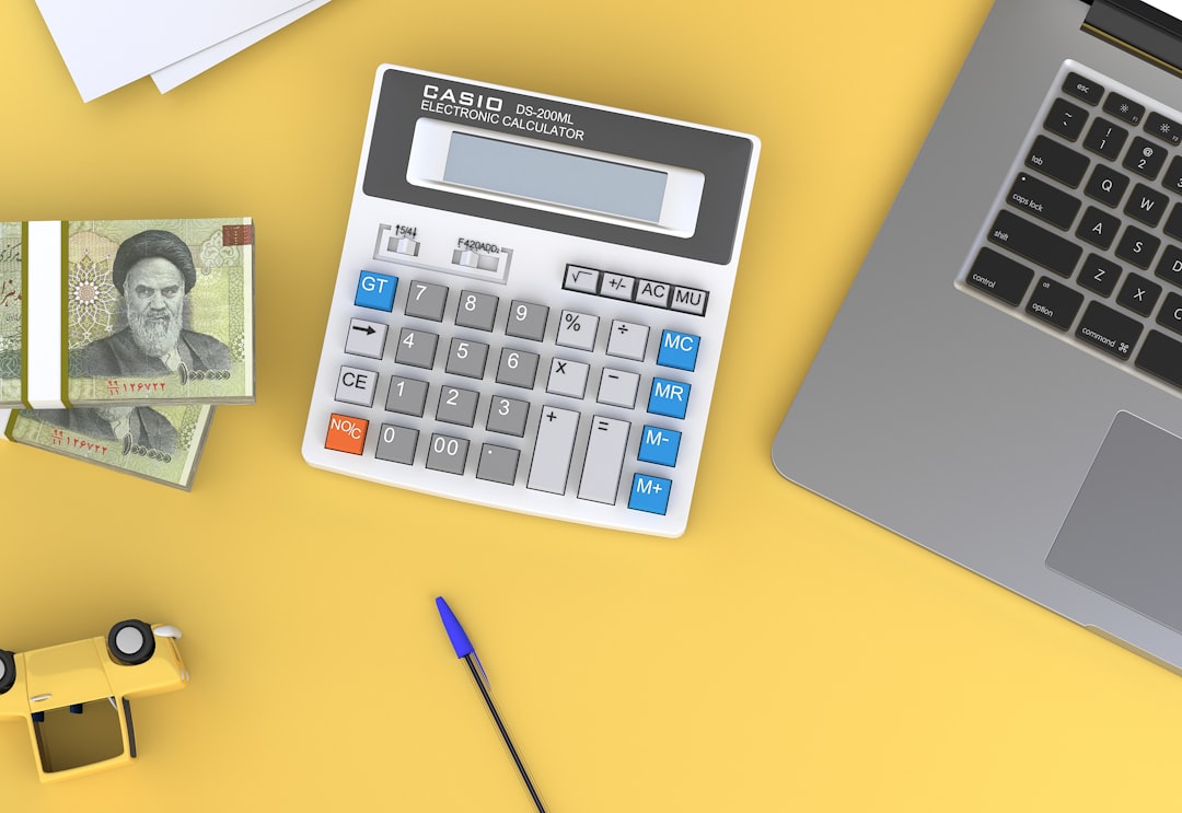 How to Track Expenses Effectively: Tools and Tips for Freelancers