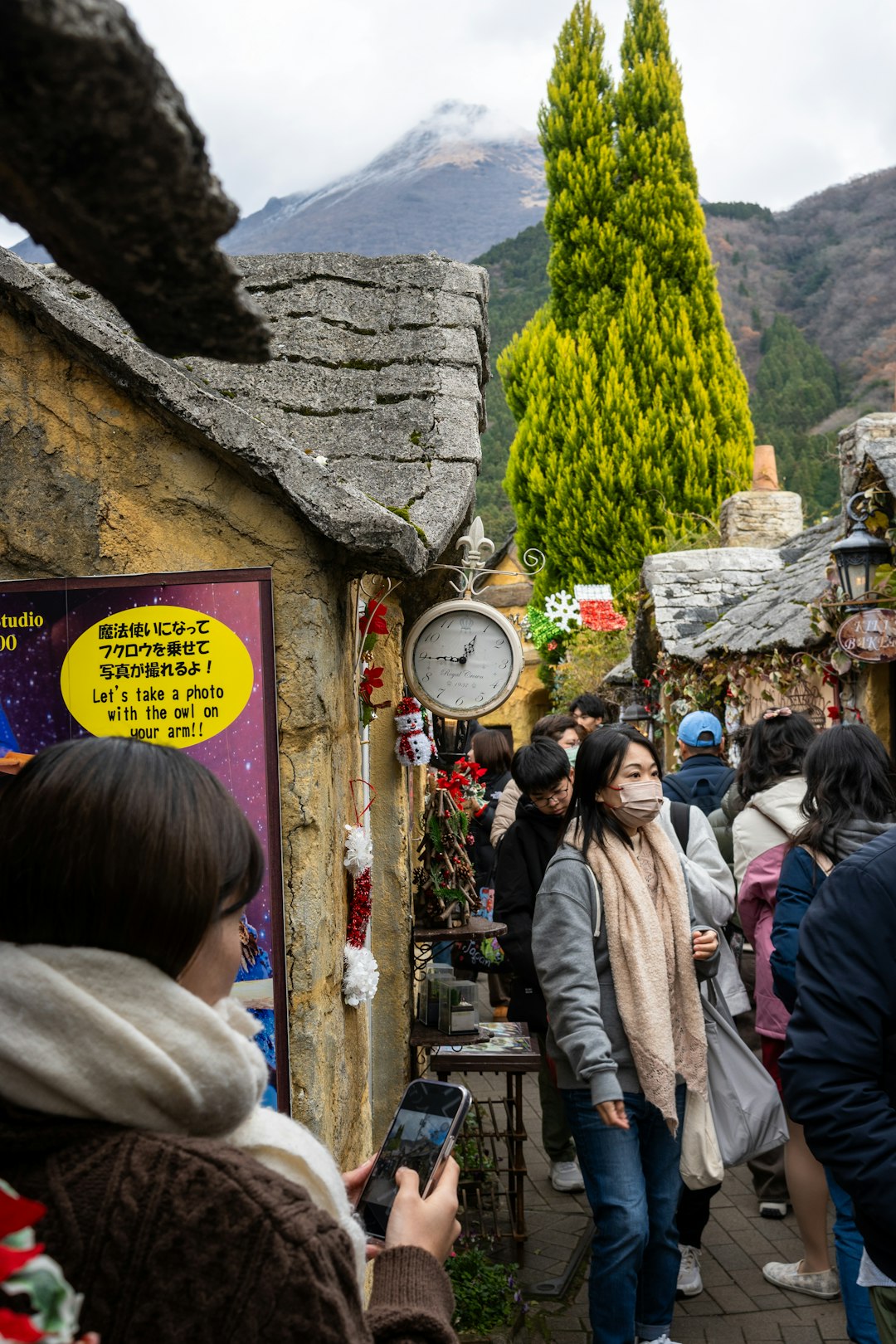 The Best Times to Visit Popular Tourist Spots to Avoid Long Lines